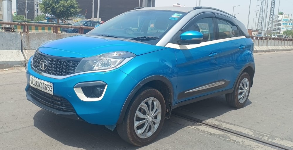 Used TATA Nexon XZ Petrol Hatchback in Noida - 380,000 km, priced at ₹6,50,000.