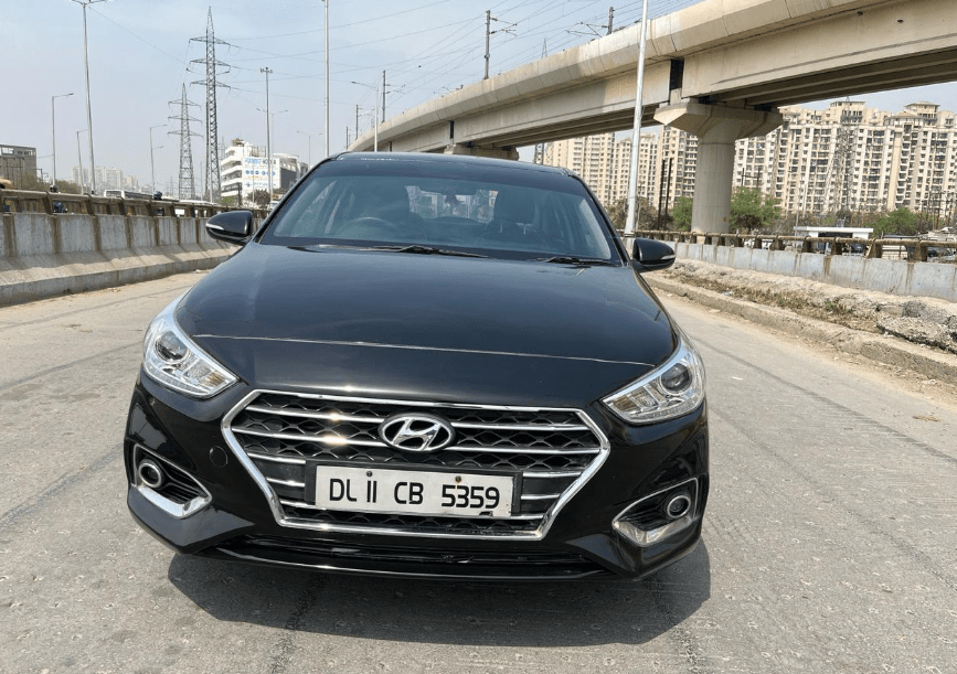 Hyundai Verna SX Sedan in Noida - Used Petrol, 47,000 km, priced at ₹8,50,000.